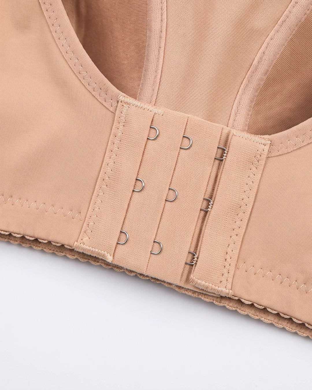 Light Padded Non-Wired T-Shirt Bra - Leo - Skin