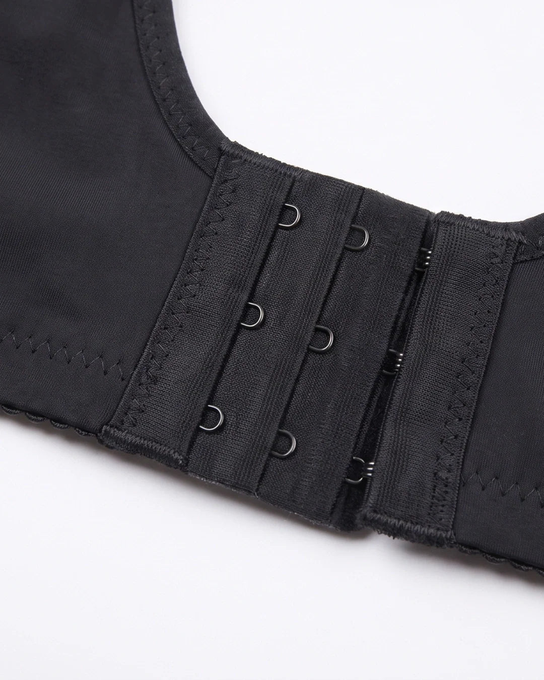 Light Padded Non-Wired T-Shirt Bra - Leo - Black