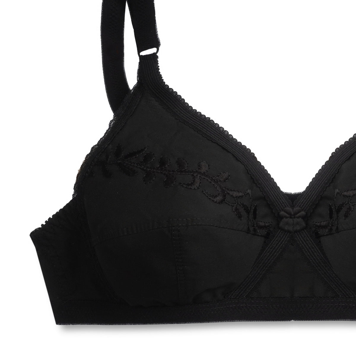 Embroidered Weave Non Padded Wireless Bra Black