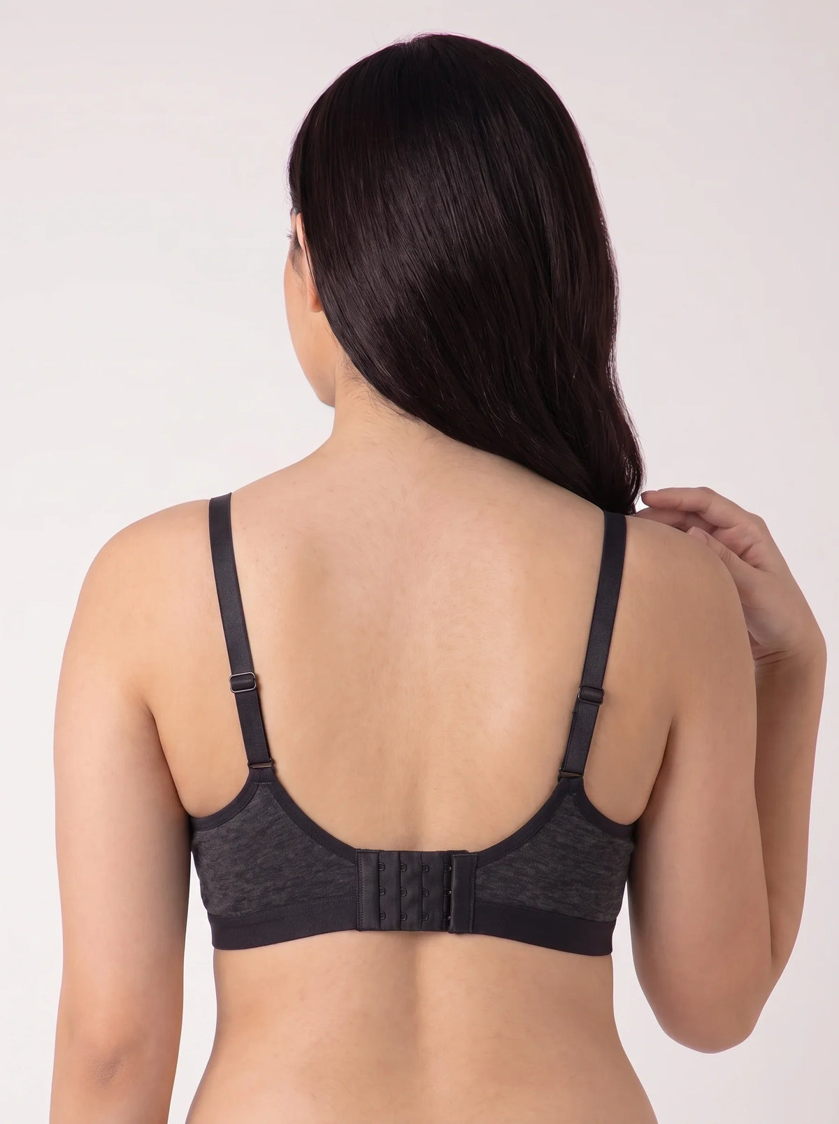 Light Padded Non-Wired T-Shirt Bra - Zenora - Black